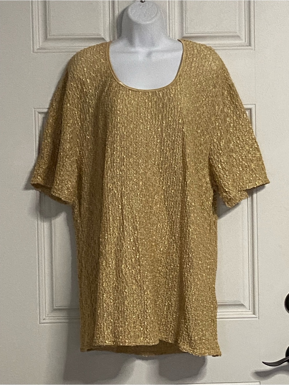 T42- JAIPUR Metallic Gold Textured Knit Tunic Pullover T-Shirt *PLUS SIZE